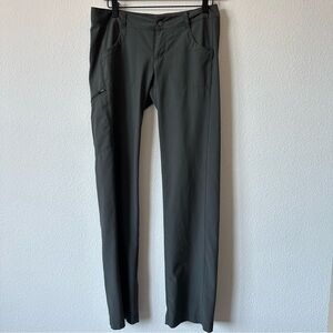 Patagonia woman’s grey pants
